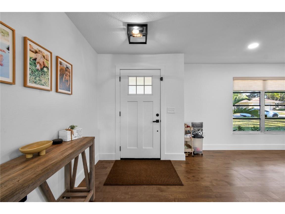 7304 Claries Drive Sarasota FL 34243 A4669867 image31