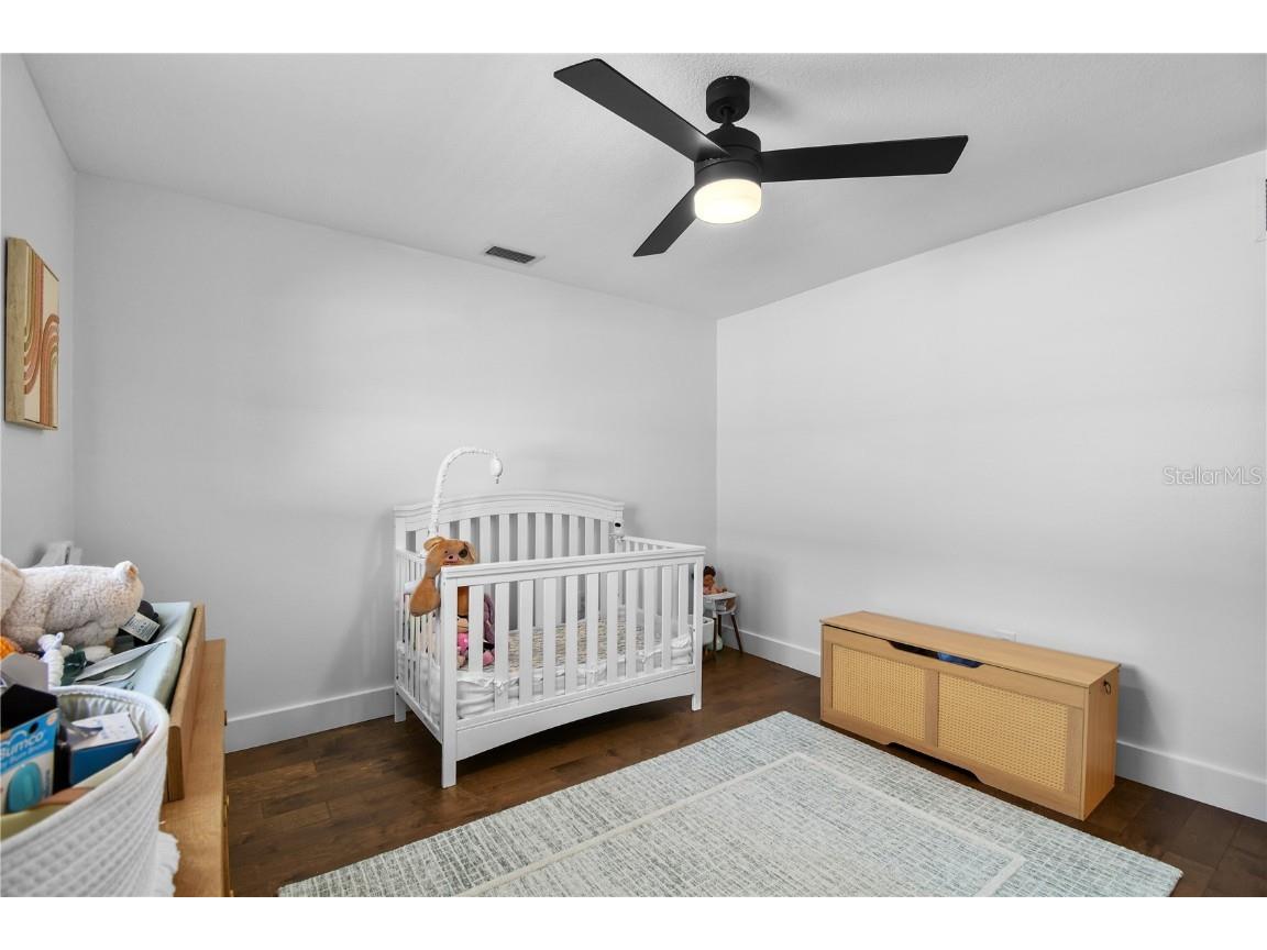 7304 Claries Drive Sarasota FL 34243 A4669867 image41