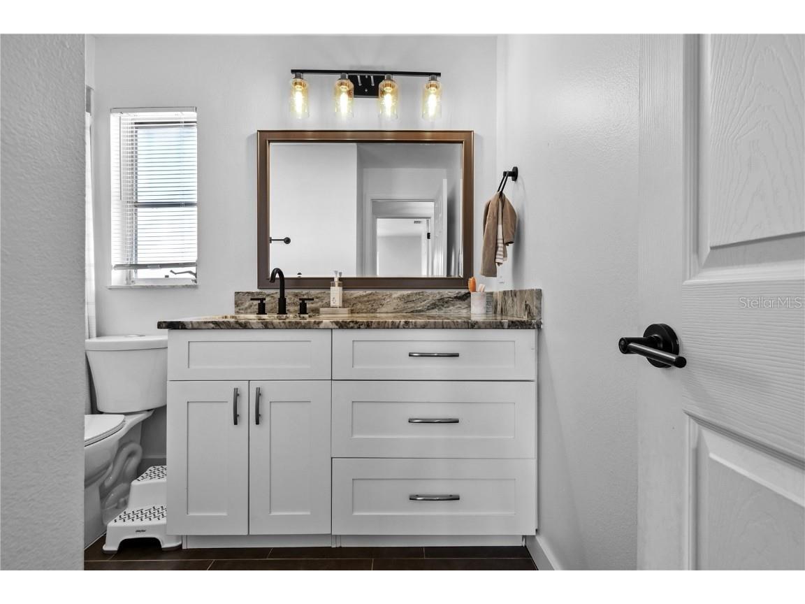 7304 Claries Drive Sarasota FL 34243 A4669867 image45