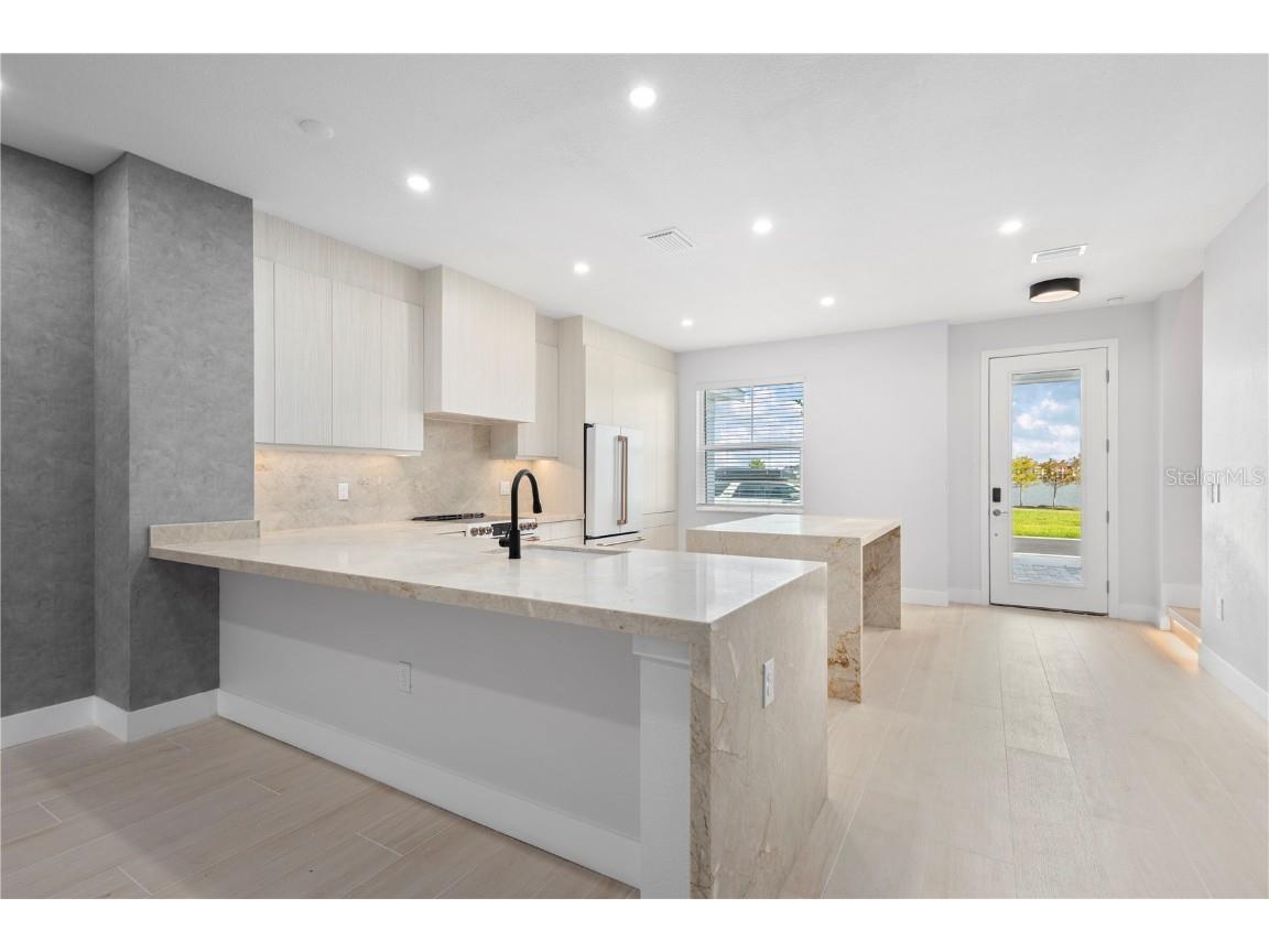 7304 Portlight Lane Sarasota FL 34240 A4671031 image11