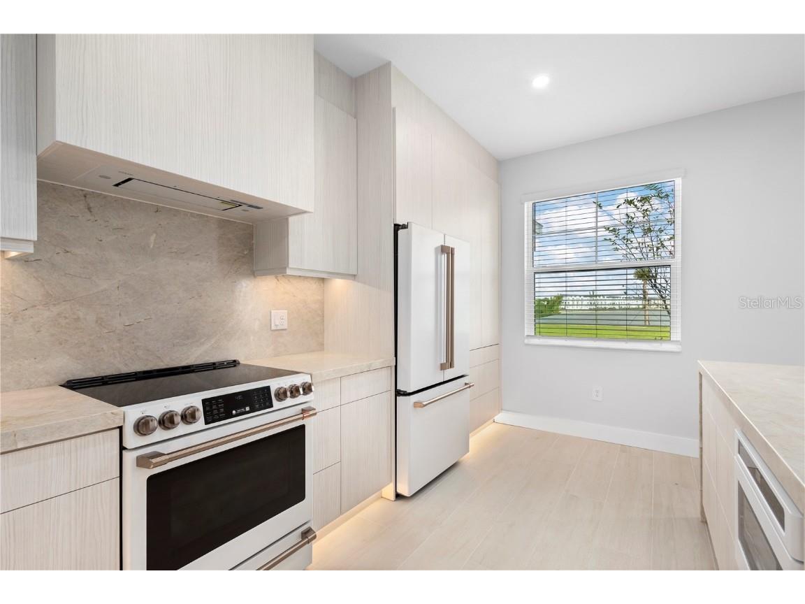 7304 Portlight Lane Sarasota FL 34240 A4671031 image6