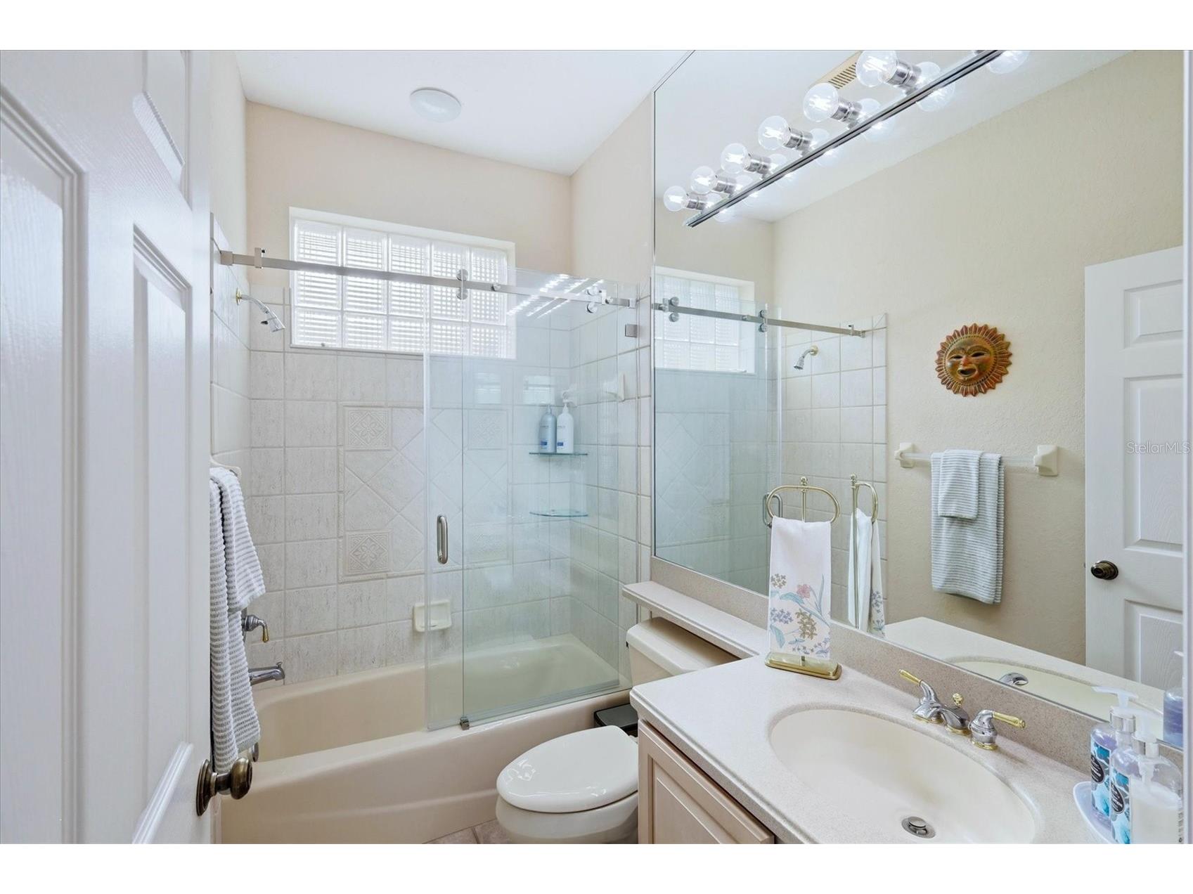 7304 Saint Georges Way University Park FL 34201 A4685403 image23