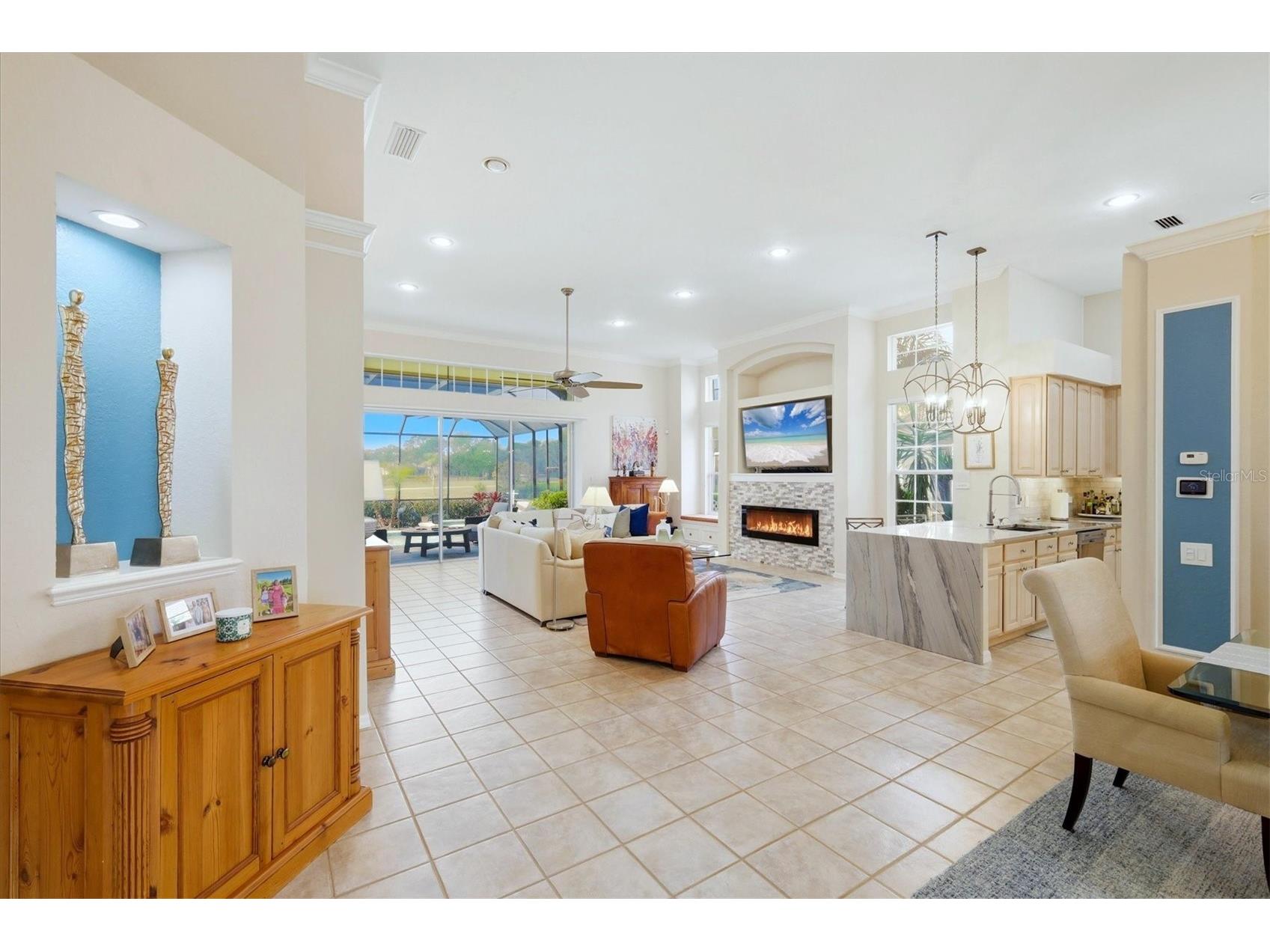 7304 Saint Georges Way University Park FL 34201 A4685403 image3