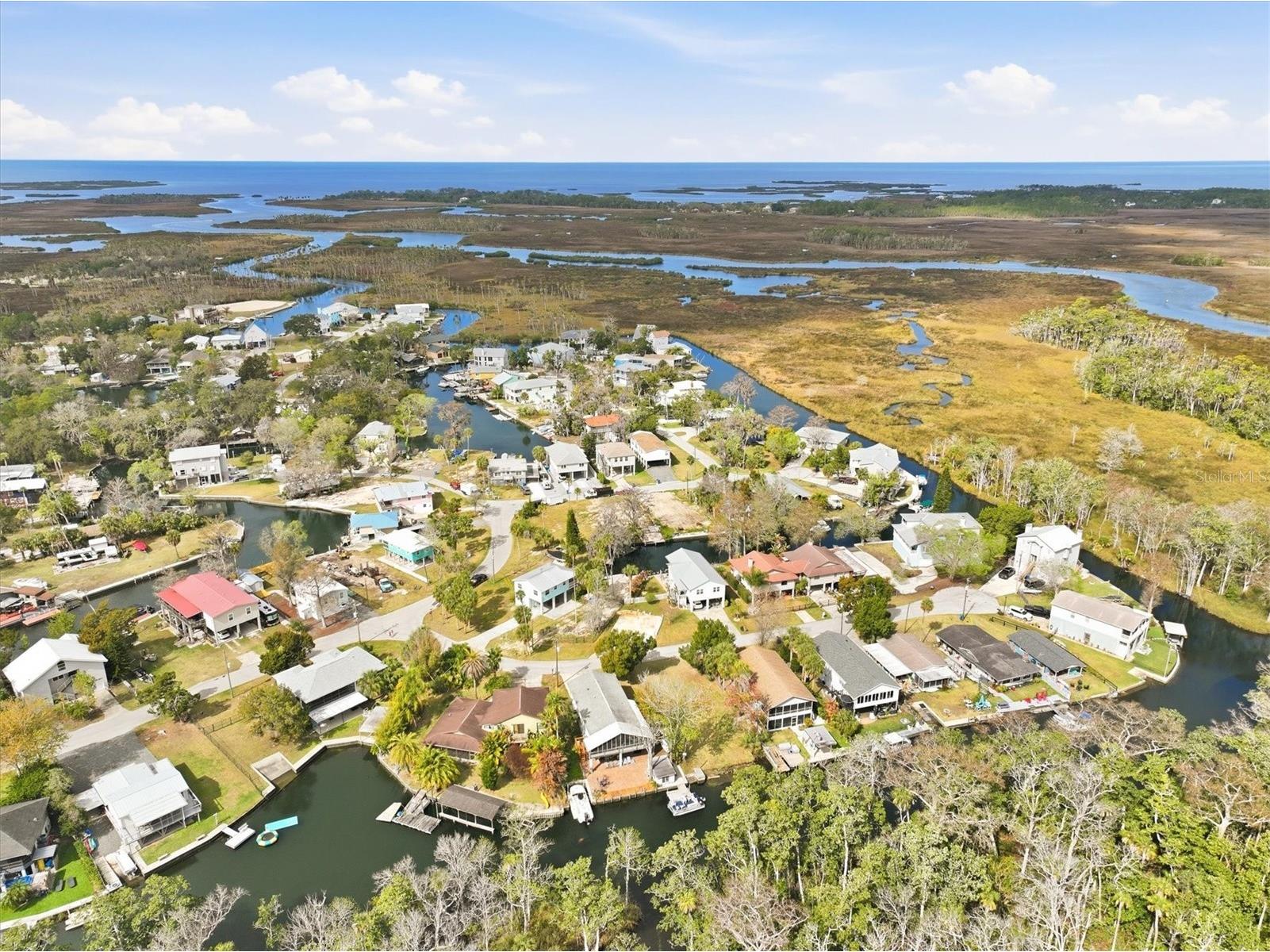 7304 Sunfish Circle Weeki Wachee FL 34607 - WEEKI WACHEE RIVER CANAL W7883448 image17