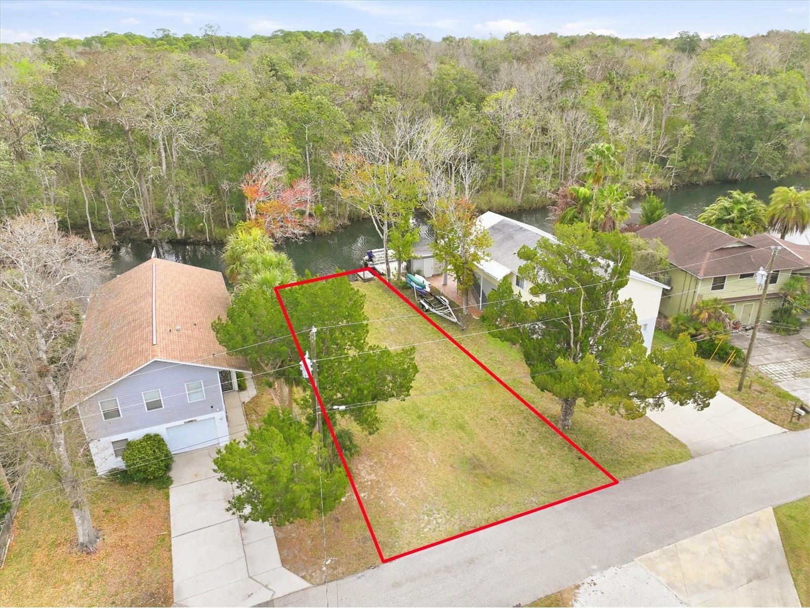 7304 Sunfish Circle Weeki Wachee FL 34607 - WEEKI WACHEE RIVER CANAL W7883448 image8