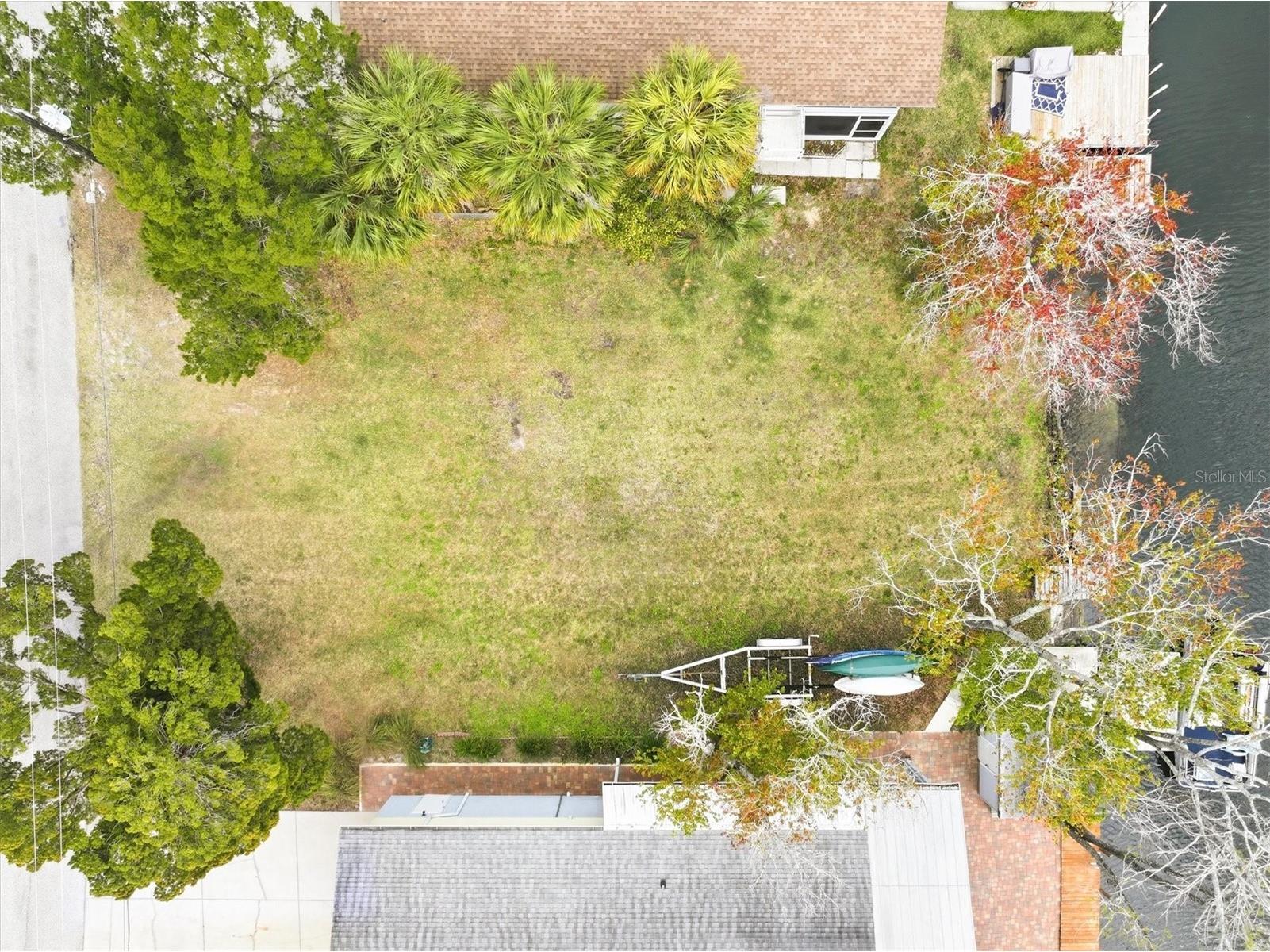 7304 Sunfish Circle Weeki Wachee FL 34607 - WEEKI WACHEE RIVER CANAL W7883448 image9