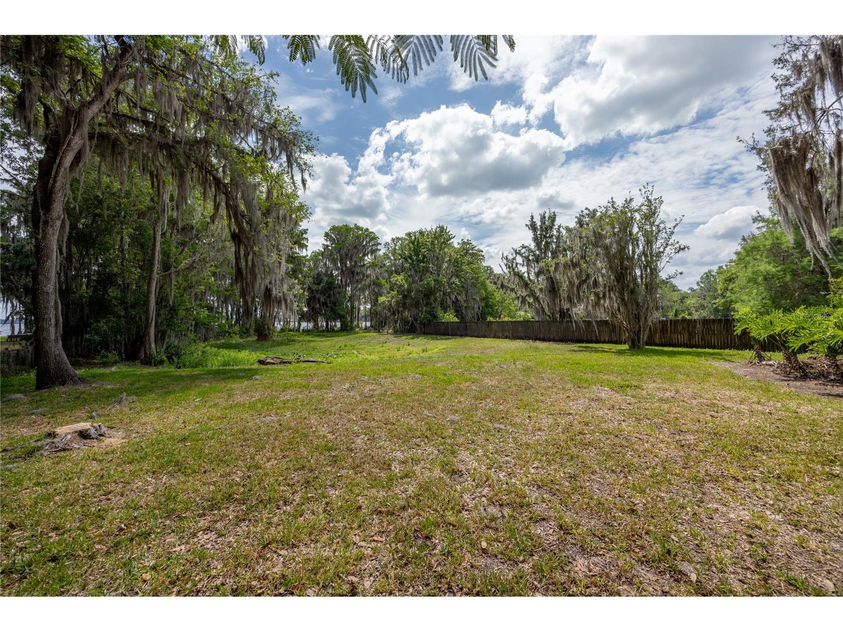 7305 NE 222nd Street Melrose FL 32666 - LAKE SANTA FE GC539623 image16