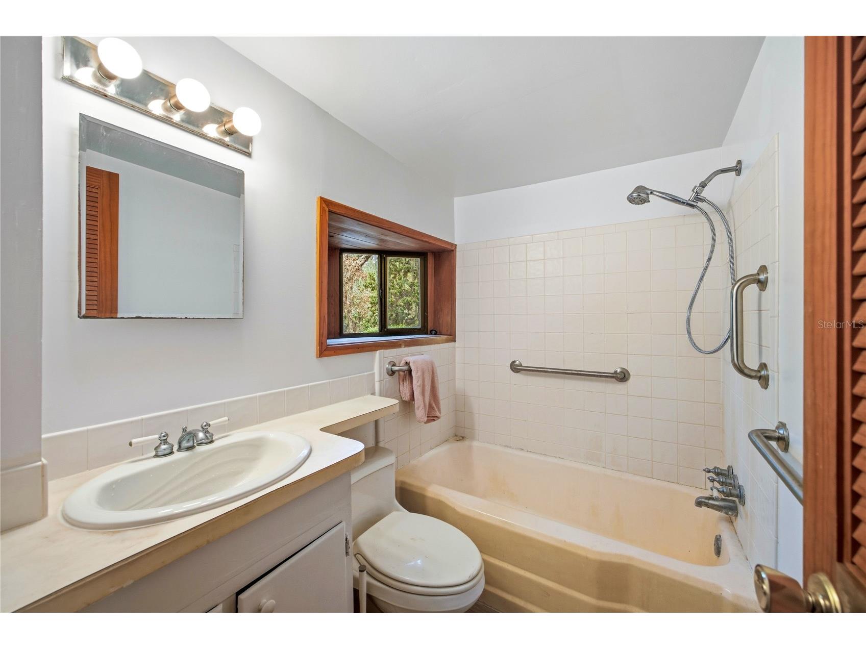 7305 NE 222nd Street Melrose FL 32666 - LAKE SANTA FE GC539623 image34