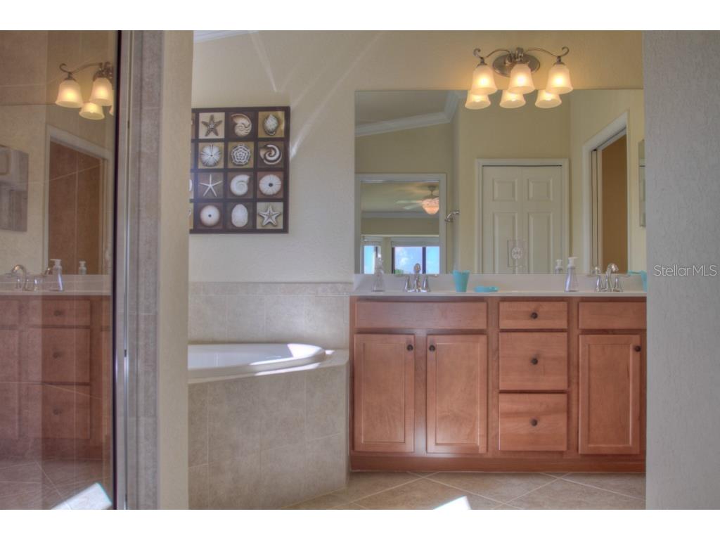 7305 River Hammock Drive #206 Bradenton FL 34212 A4103001 image17