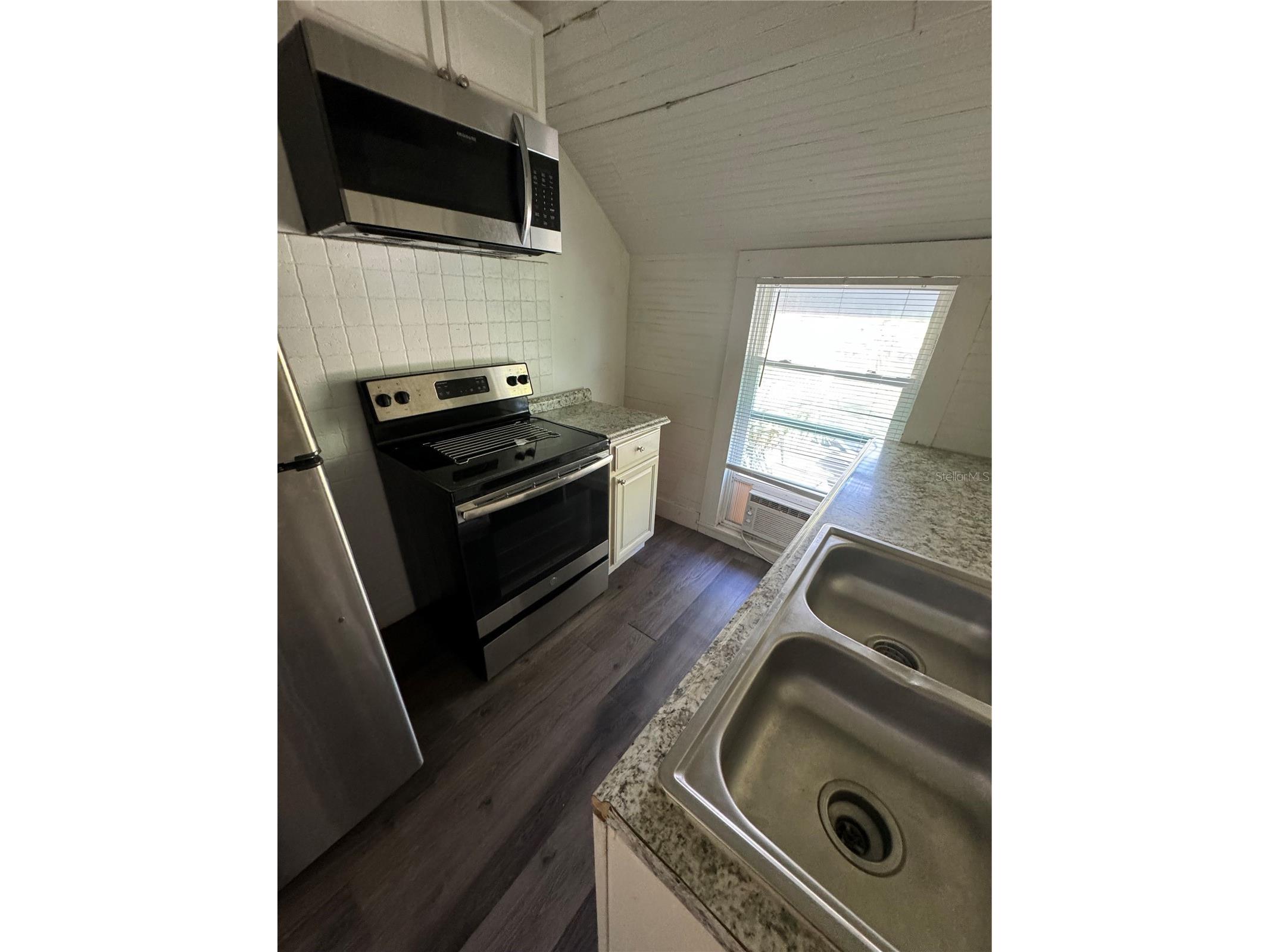 7306 Earlwood Avenue #2 Mount Dora FL 32757 G5108095 image2