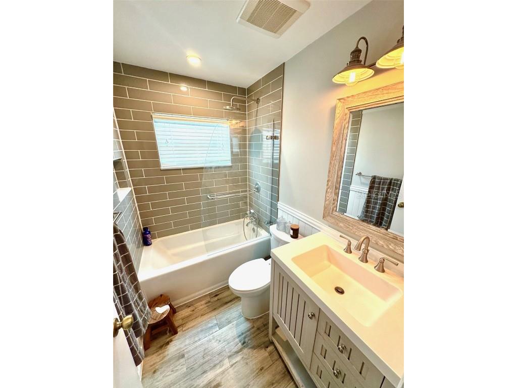 7306 Skyview Avenue New Port Richey FL 34653 TB8434666 image27