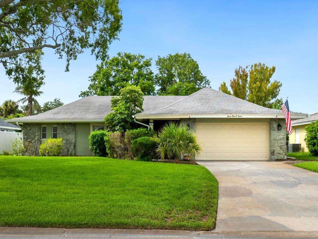 7307 11th Avenue W Bradenton FL 34209 A4577705 image1