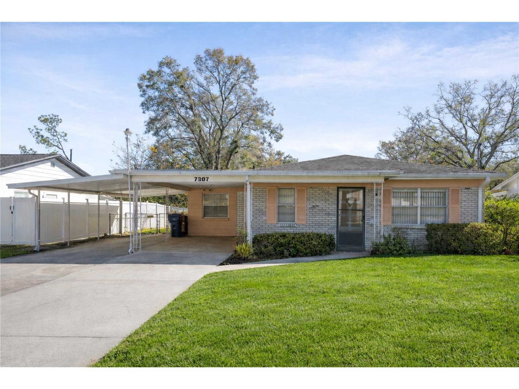 7307 N Albany Avenue Tampa FL 33604 O6377837 image1