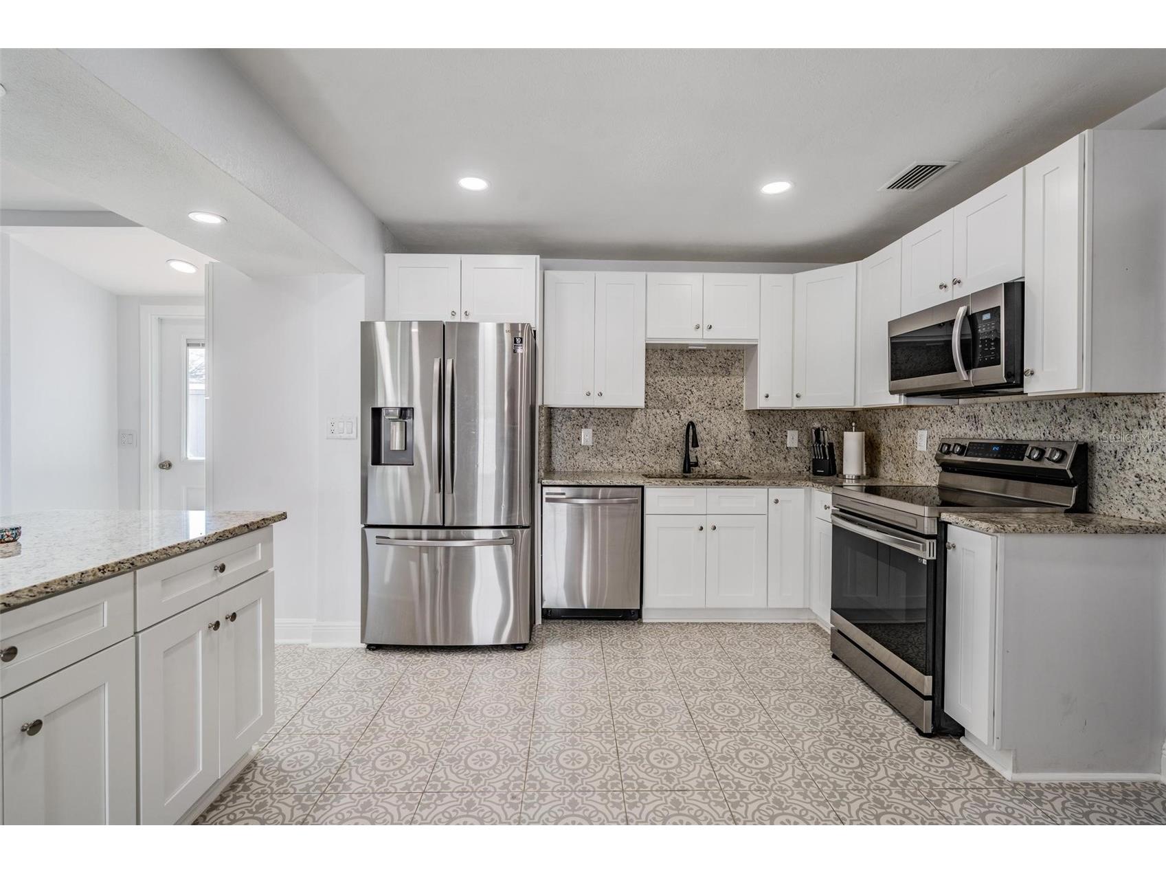 7307 N Highland Avenue Tampa FL 33604 TB8480123 image8
