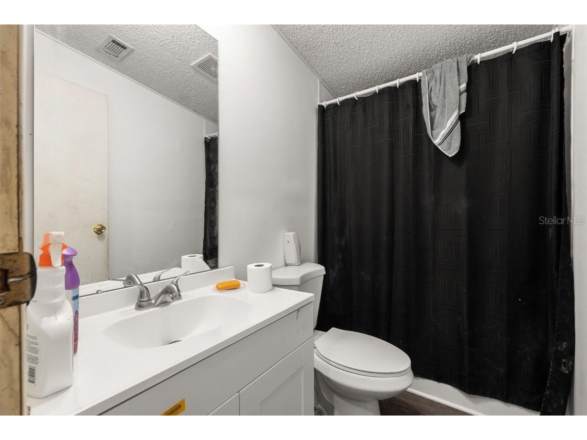 7308 Boyette Road Wesley Chapel FL 33545 TB8423265 image32