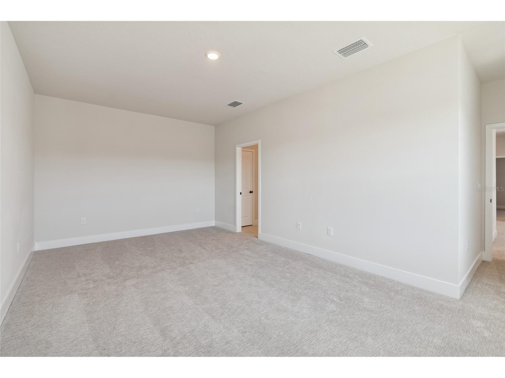 7308 Donnybrook Lane Sarasota FL 34240 TB8468160 image24