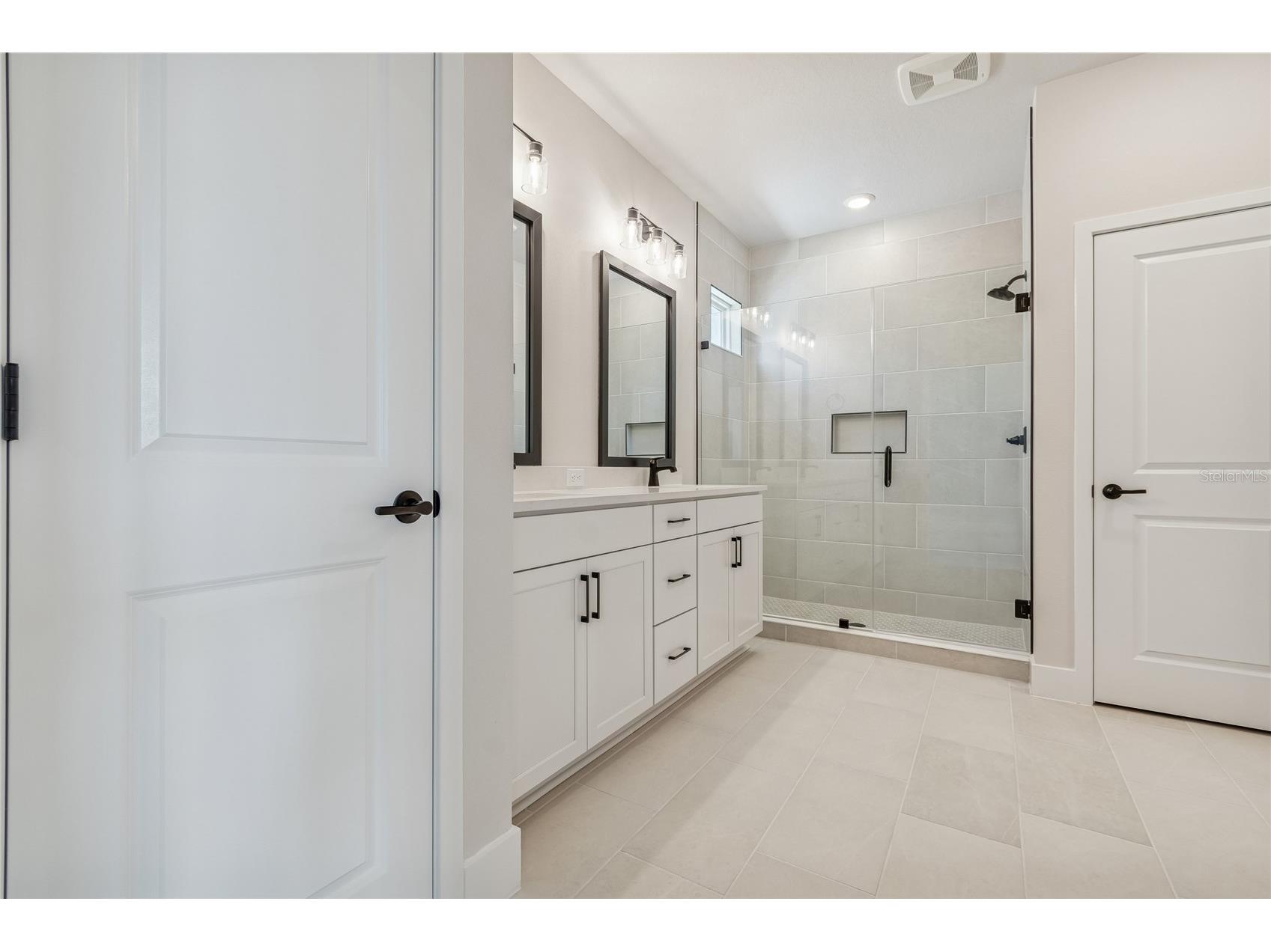 7308 Donnybrook Lane Sarasota FL 34240 TB8468160 image25