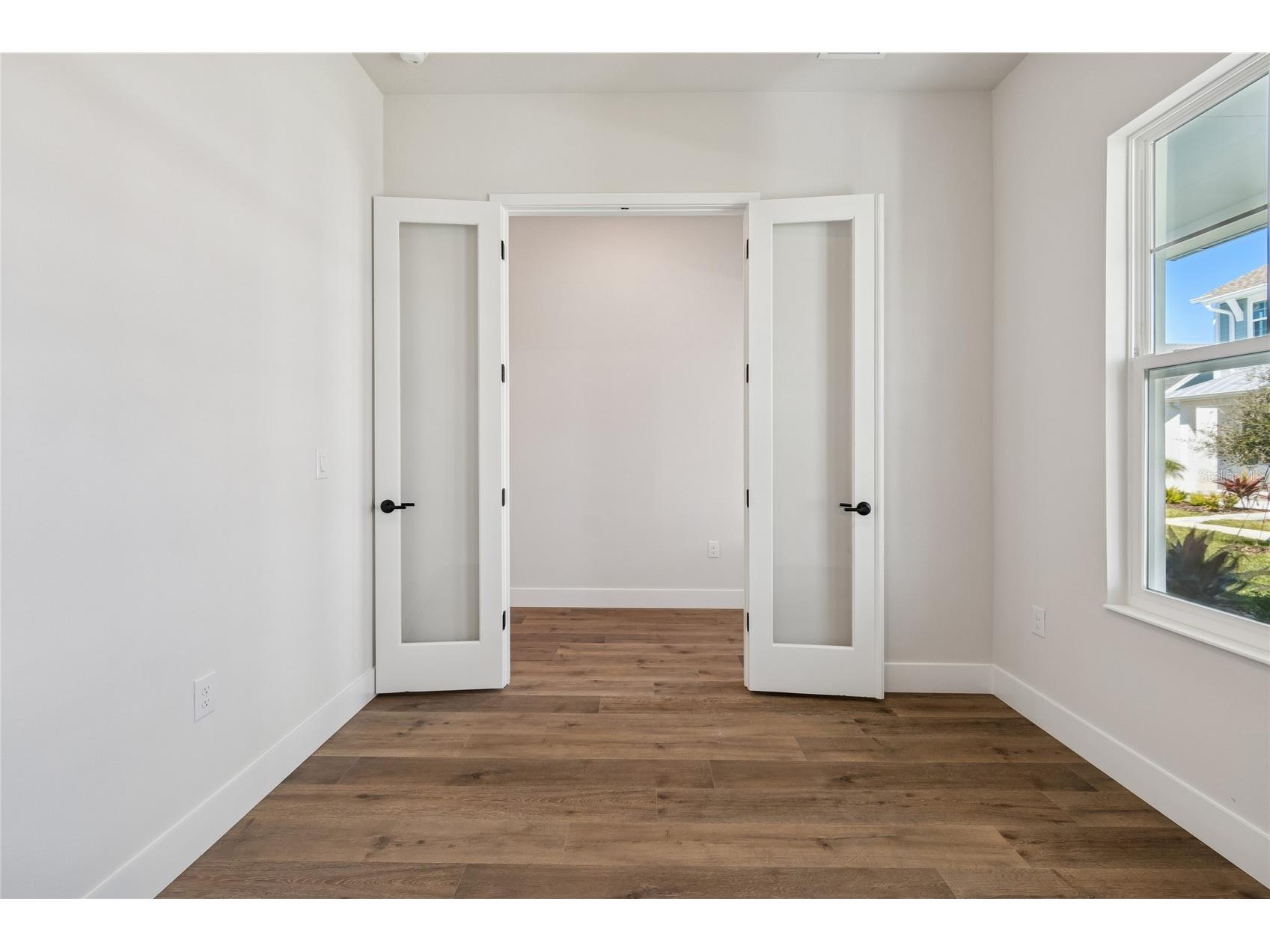 7308 Donnybrook Lane Sarasota FL 34240 TB8468160 image5