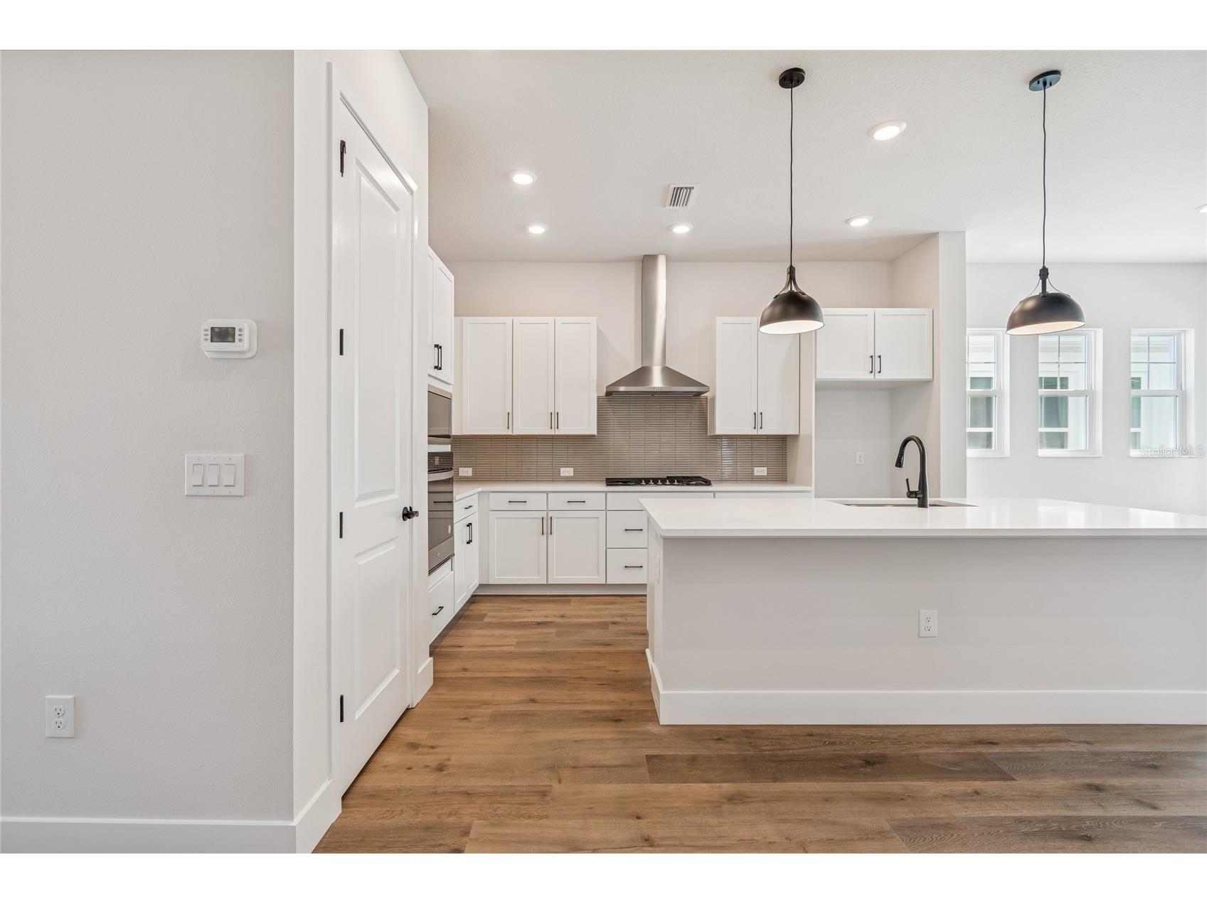 7308 Donnybrook Lane Sarasota FL 34240 TB8468160 image6