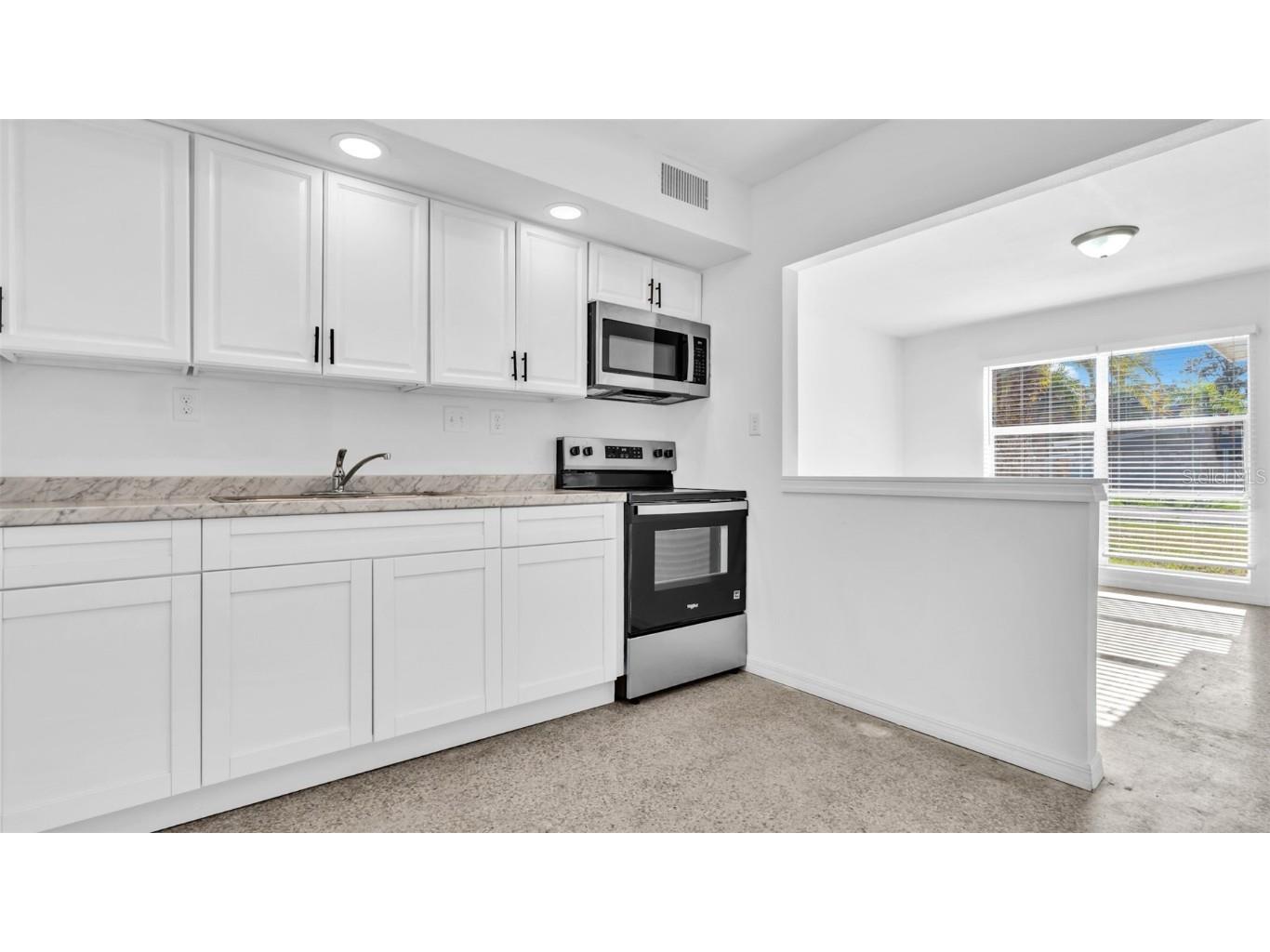 7308 Royal Palm Drive New Port Richey FL 34652 TB8459053 image14