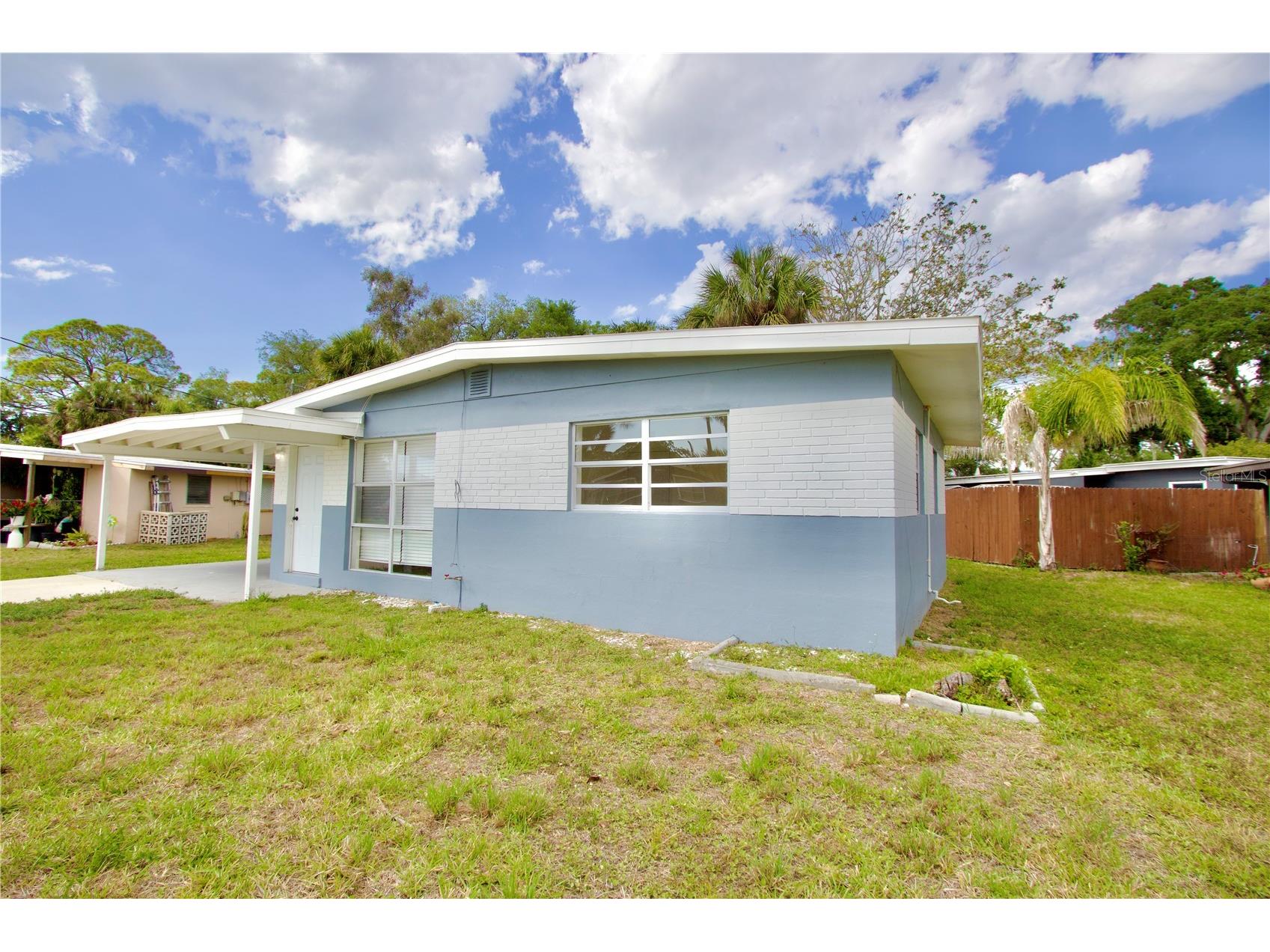 7308 Royal Palm Drive New Port Richey FL 34652 W7885290 image2