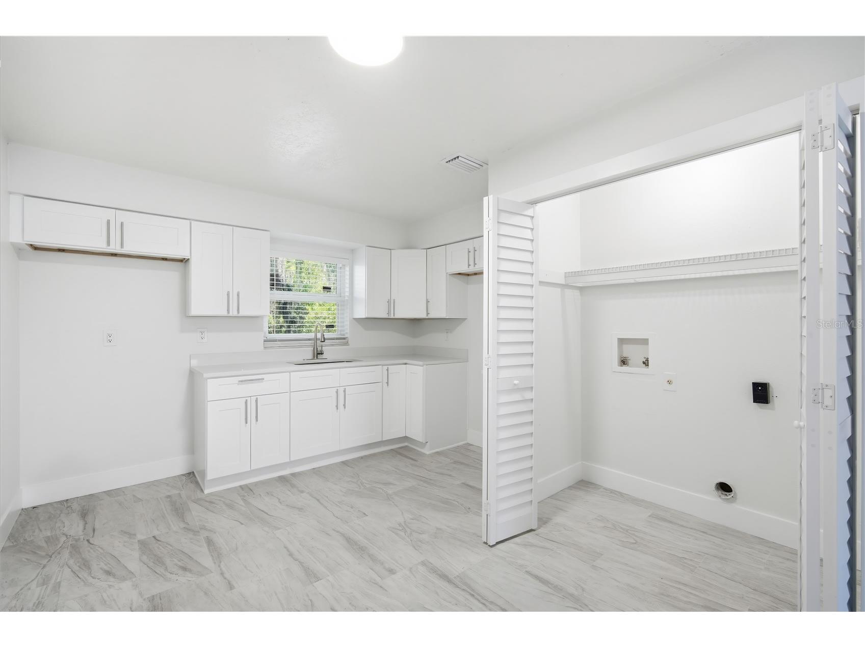 7309 N Hutton Place #D Tampa FL 33604 TB8526864 image7