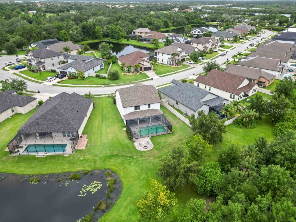 731 116th Court NE Bradenton FL 34212 A4657732 image42