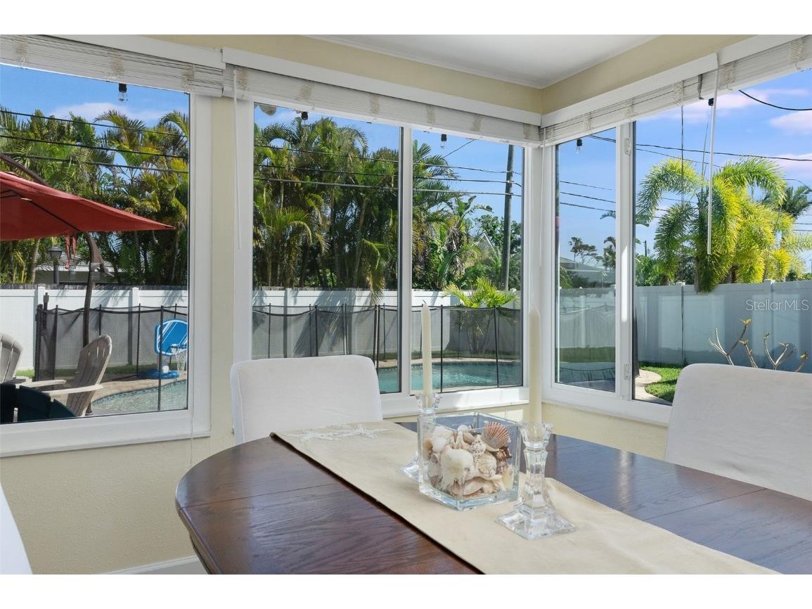 731 44th Avenue NE Saint Petersburg FL 33703 TB8366957 image12