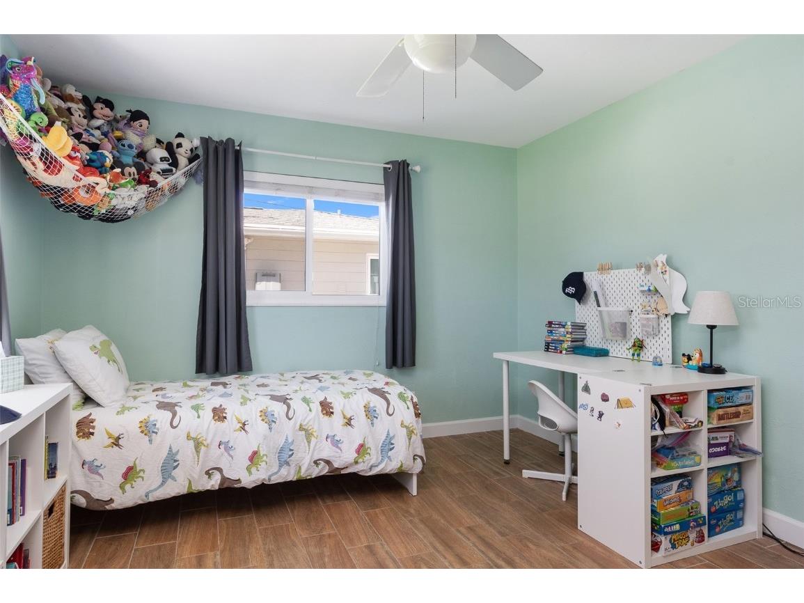 731 44th Avenue NE Saint Petersburg FL 33703 TB8366957 image19