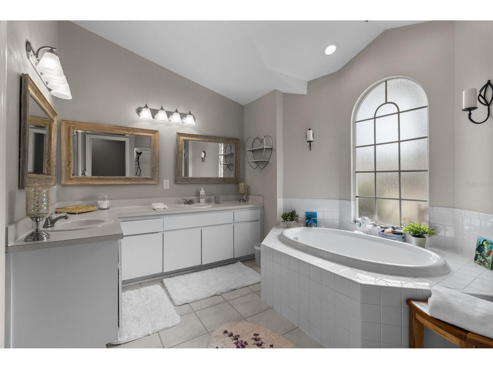 731 Brittany Park Boulevard Tarpon Springs FL 34689 TB8525791 image21