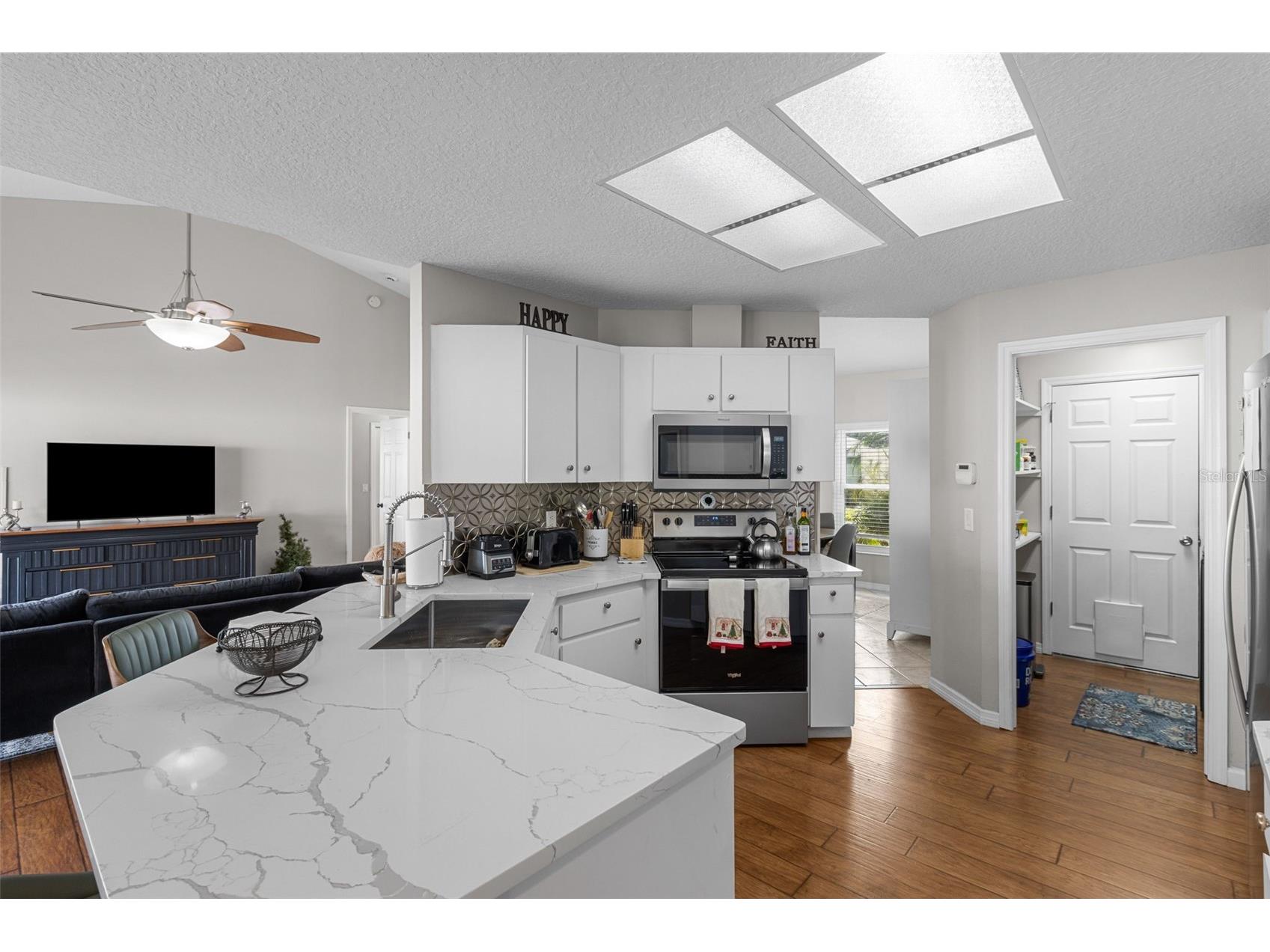 731 Brittany Park Boulevard Tarpon Springs FL 34689 TB8525791 image5