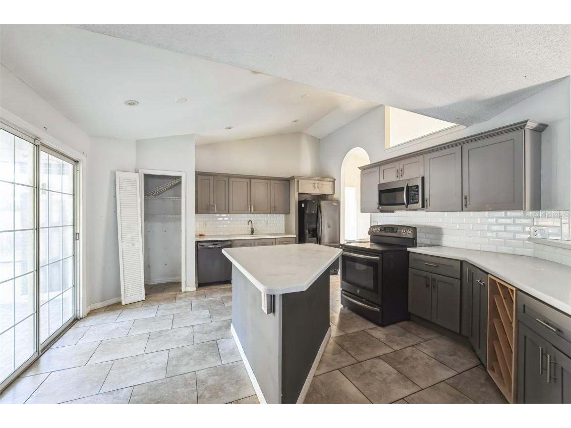 731 Delano Avenue NW Palm Bay FL 32907 O6264637 image6