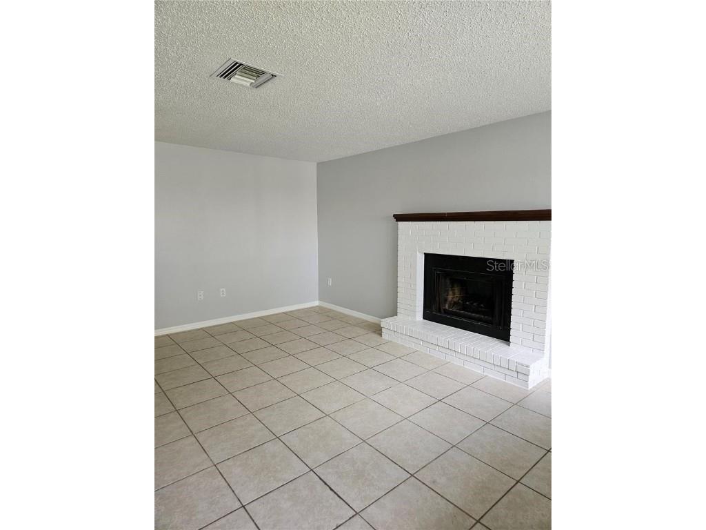 731 E Alfred Street Tavares FL 32778 G5102057 image9