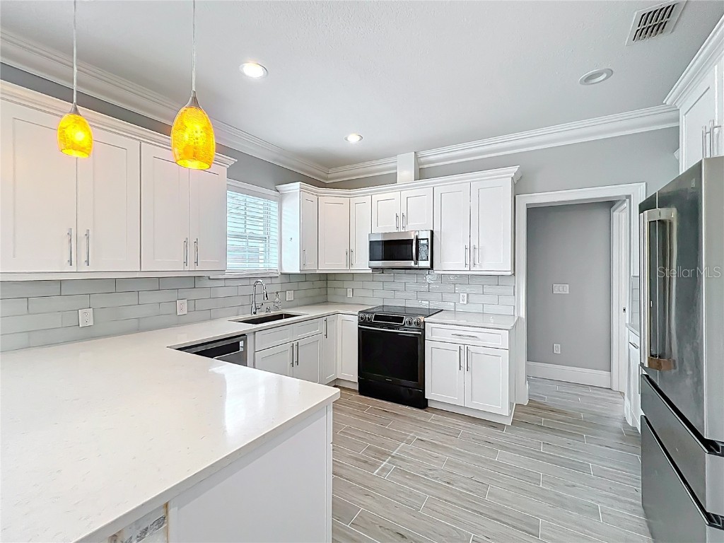 731 Guernsey Street Orlando FL 32804 O6307755 image6