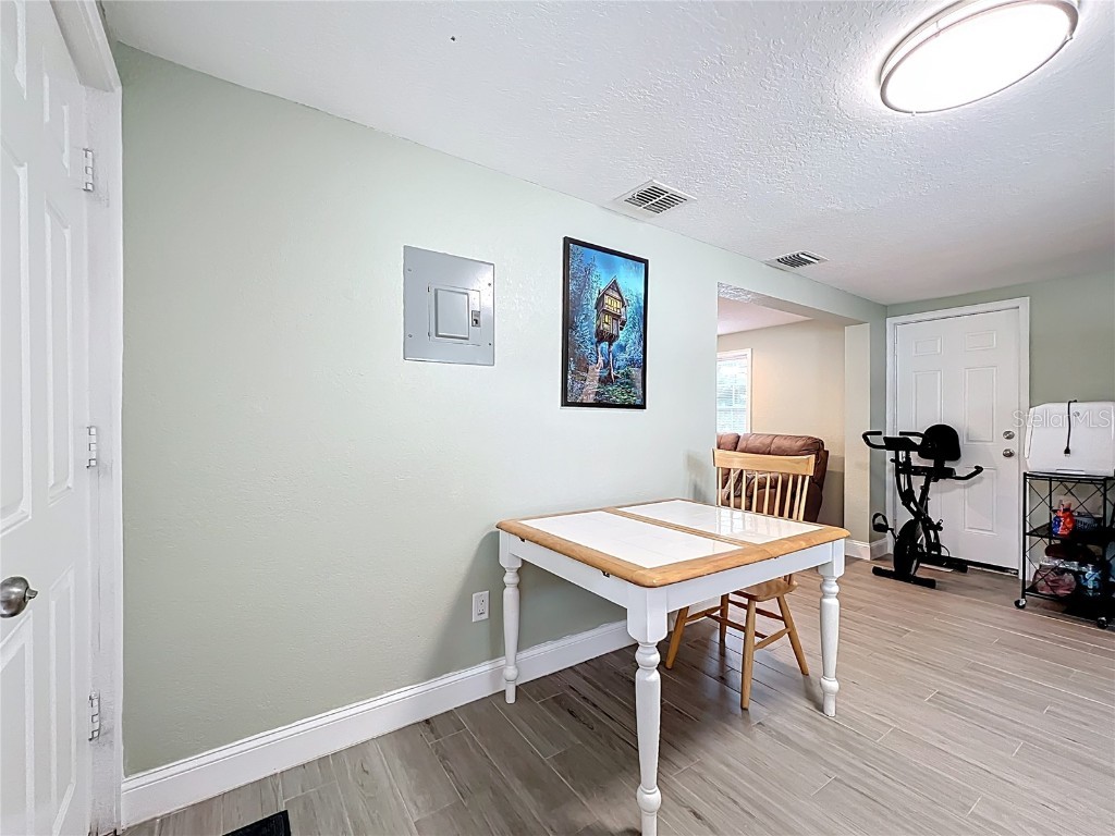 731 Guernsey Street Orlando FL 32804 O6323014 image38