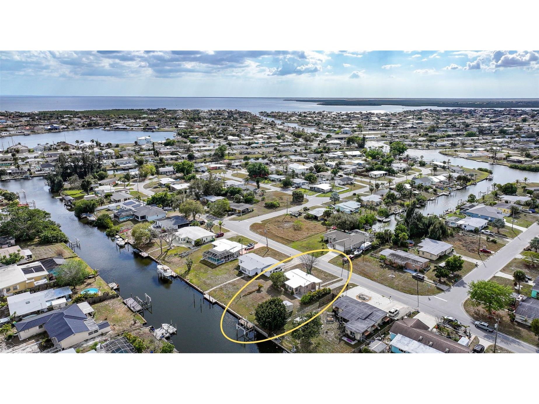 731 Palmetto Drive NE Port Charlotte FL 33952 - FORDHAM WATERWAY C7522810 image1