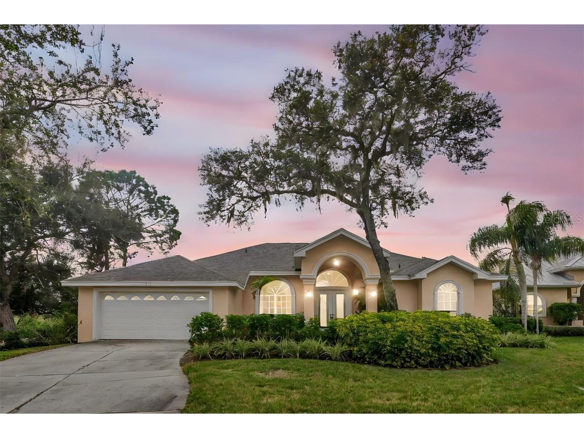 731 Waterside Court Tarpon Springs FL 34689 TB8445094 image1