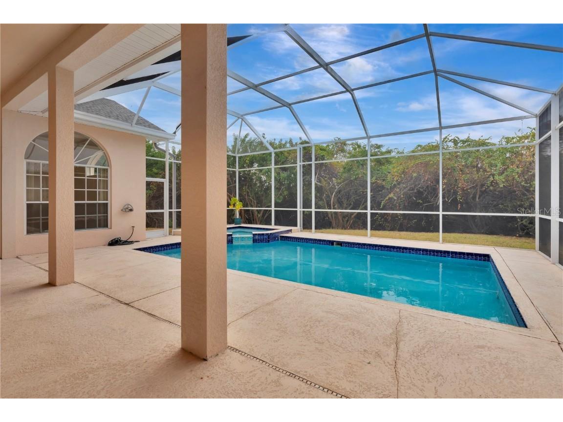 731 Waterside Court Tarpon Springs FL 34689 TB8445094 image2