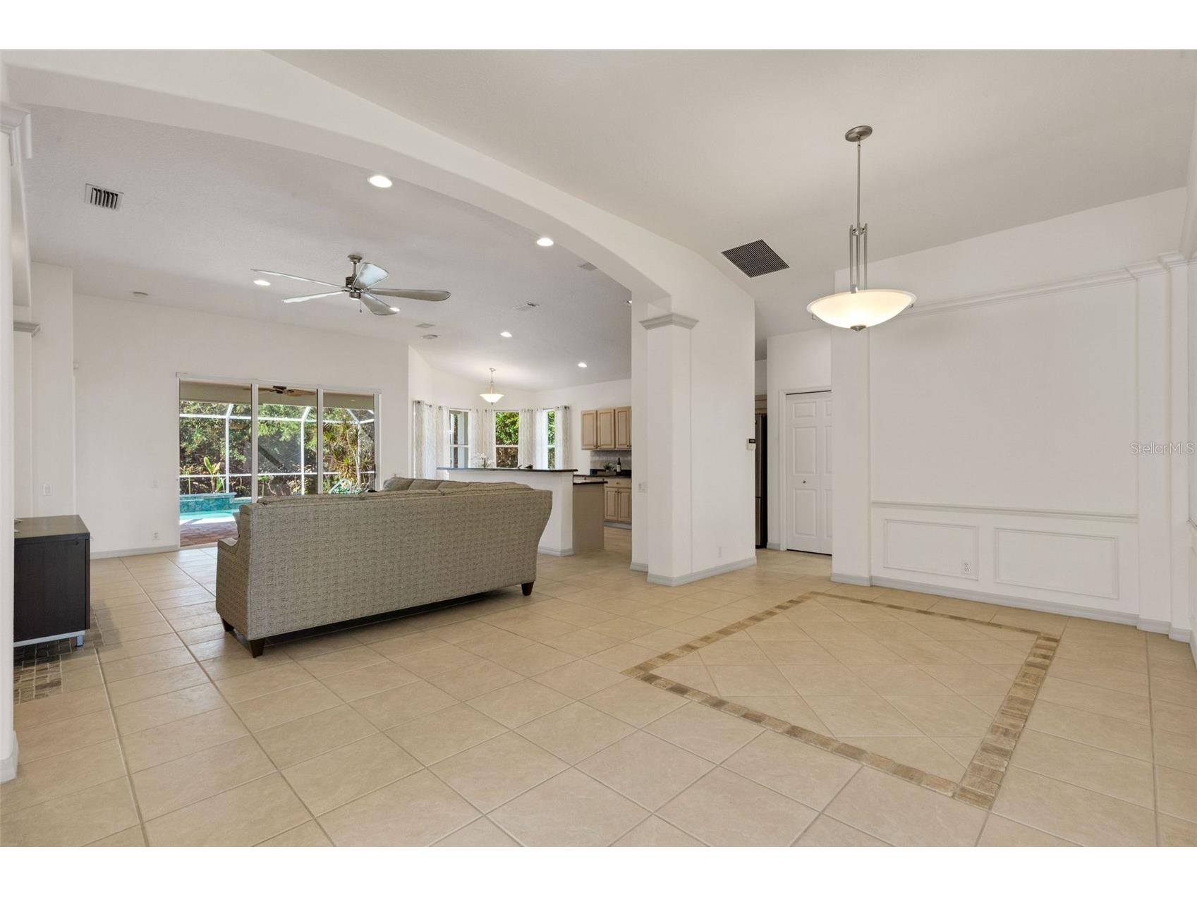 7310 Dunes Court Bradenton FL 34202 A4682647 image10