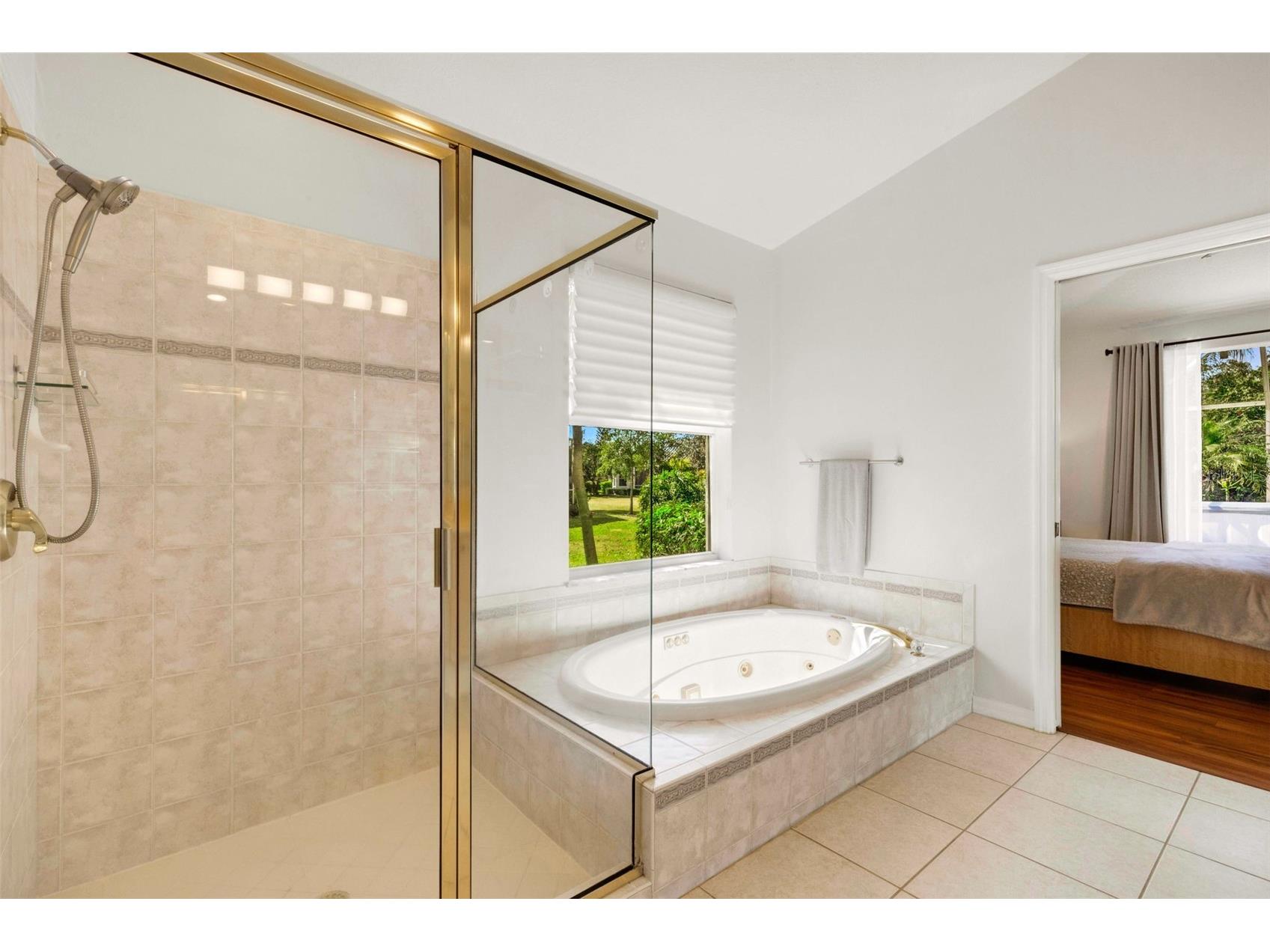 7310 Dunes Court Bradenton FL 34202 A4682647 image35