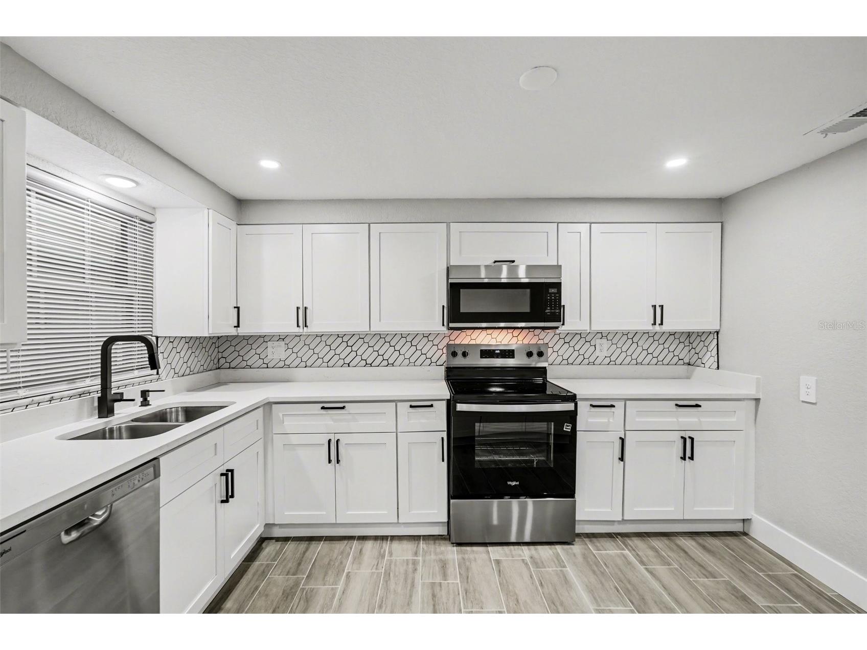 7310 Fort King Road Zephyrhills FL 33541 TB8494911 image13