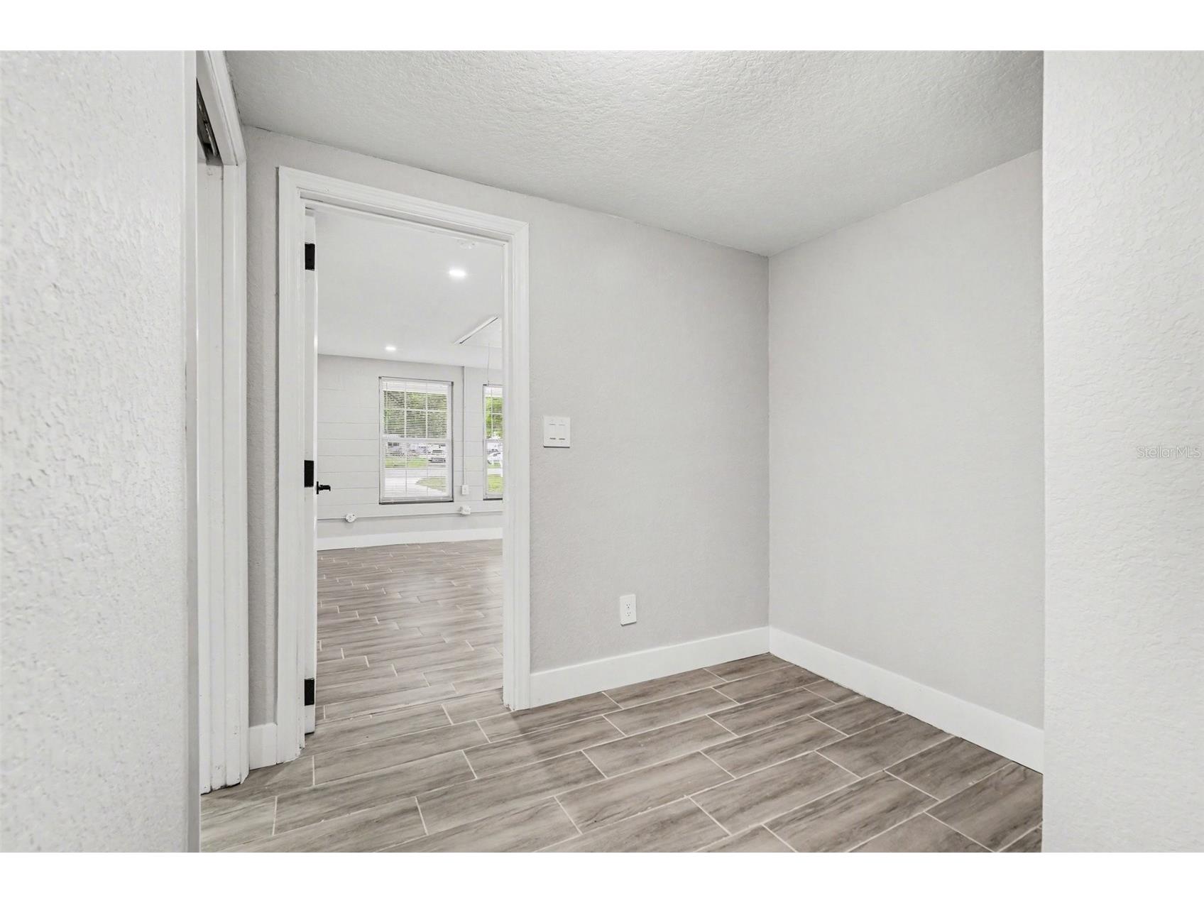 7310 Fort King Road Zephyrhills FL 33541 TB8494911 image17