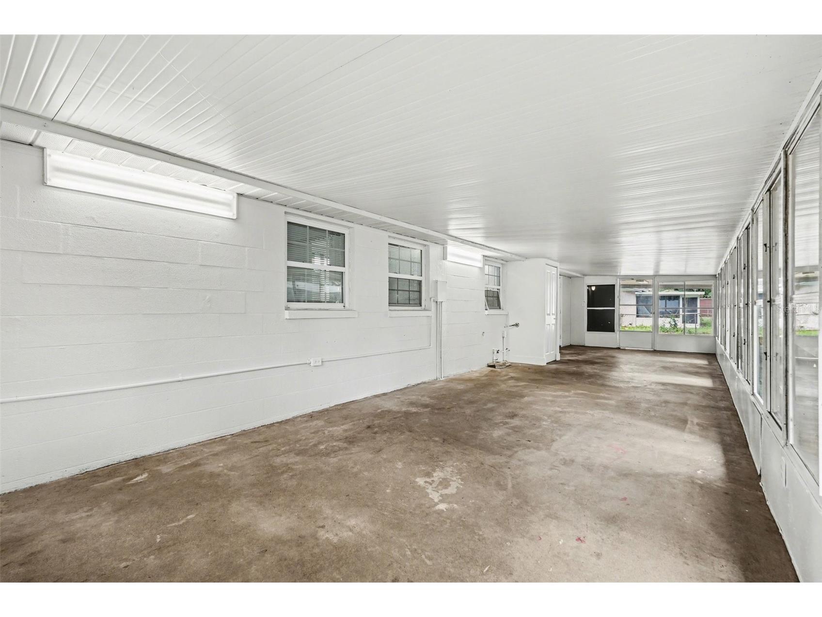 7310 Fort King Road Zephyrhills FL 33541 TB8494911 image35
