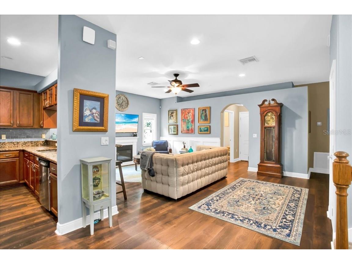 7310 S Shamrock Road Tampa FL 33616 TB8404343 image32