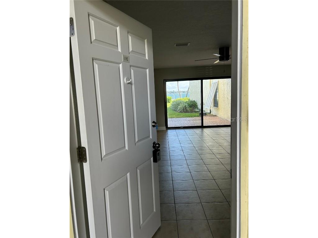 7310 Sunshine Skyway Lane S #116 Saint Petersburg FL 33711 - TAMPA BAY O6316185 image2