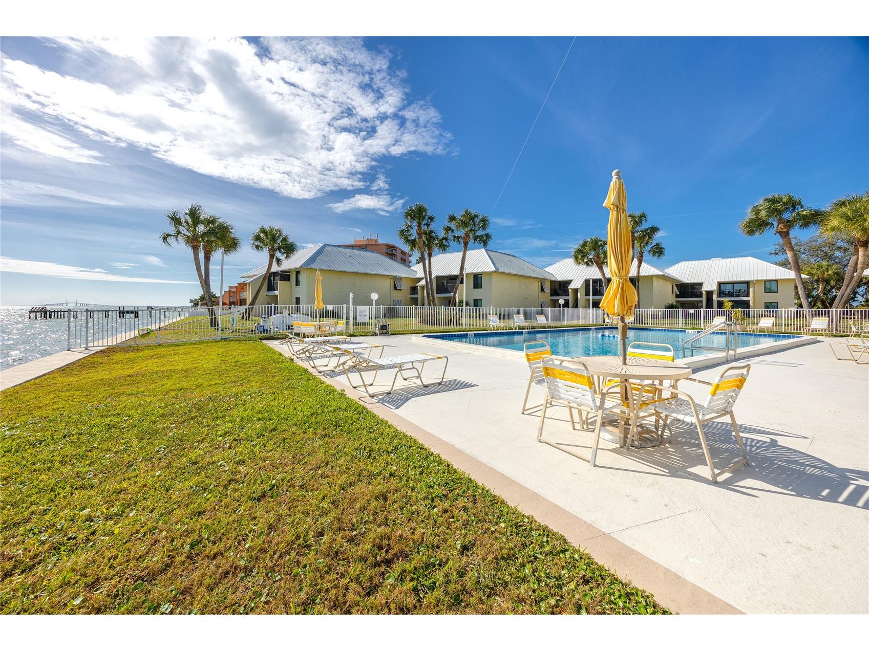 7310 Sunshine Skyway Lane S #116 Saint Petersburg FL 33711 - TAMPA BAY TB8469851 image44