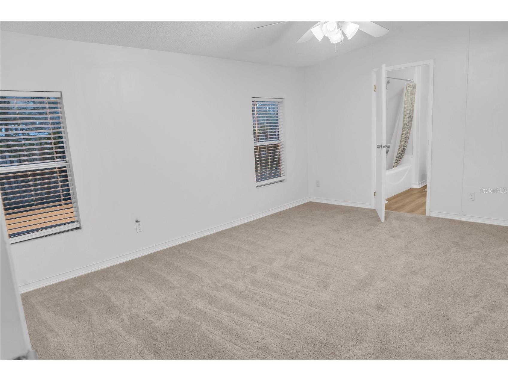 7311 20 Th Street Zephyrhills FL 33542 TB8474044 image2