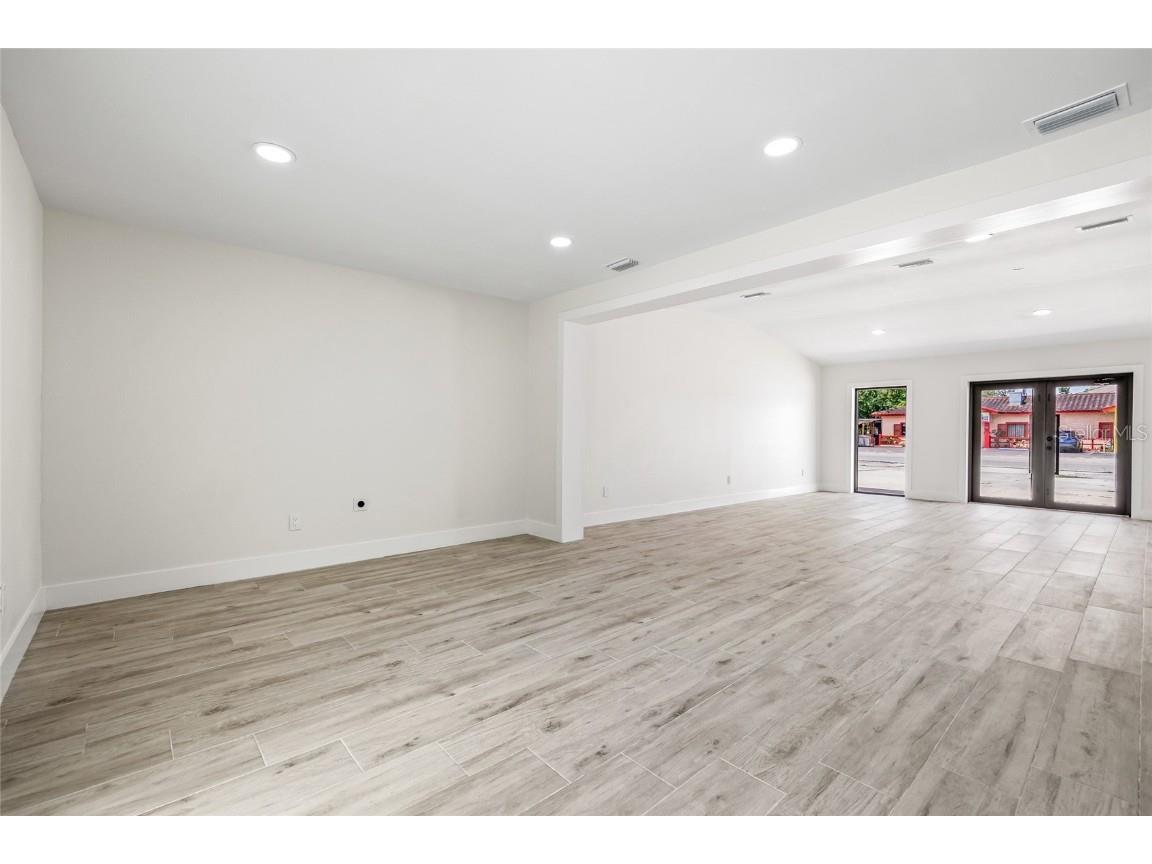 7311 N Armenia Avenue Tampa FL 33604 TB8408693 image15