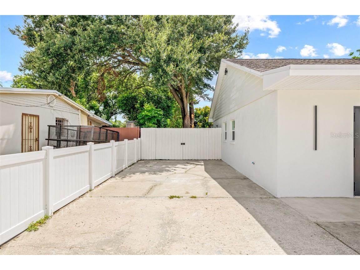 7311 N Armenia Avenue Tampa FL 33604 TB8408693 image6