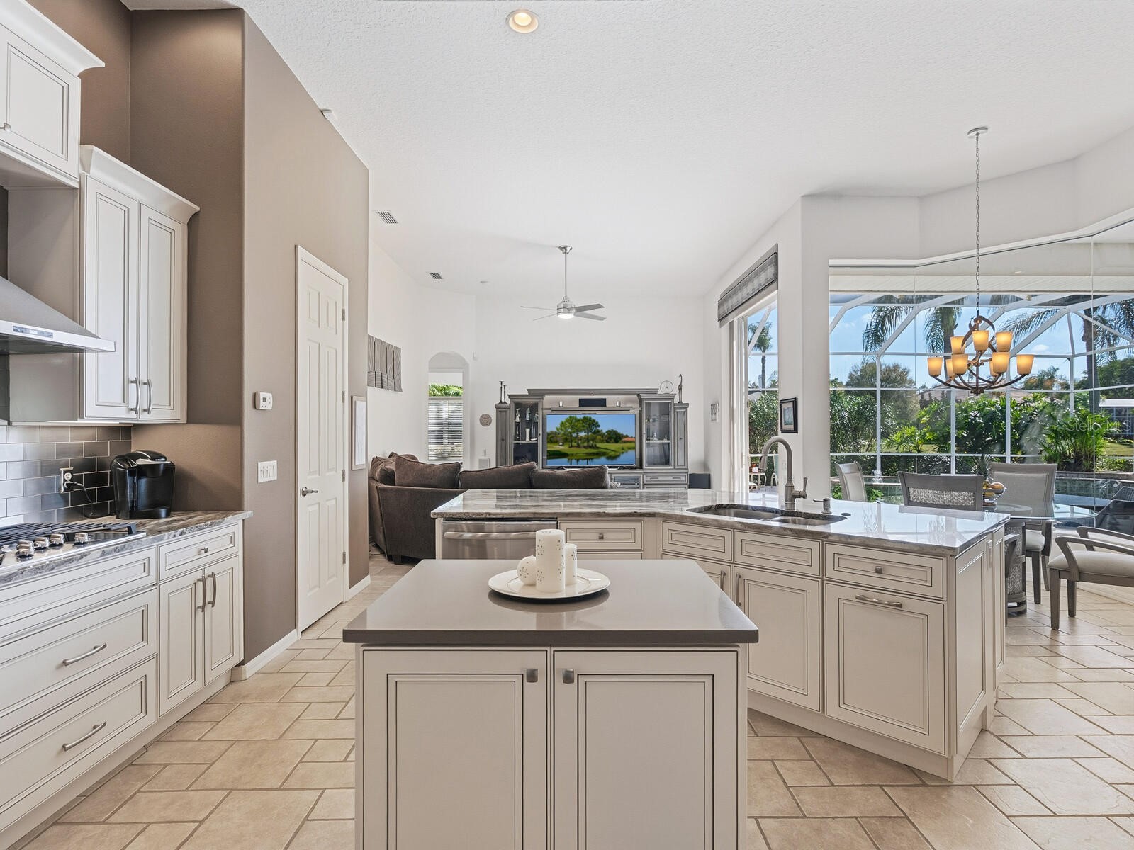 7311 Westminster Court University Park FL 34201 A4677990 image22
